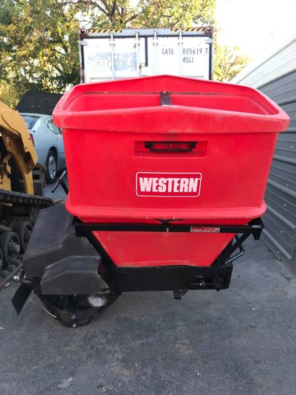 Western Pro-Flo 2 Spreader