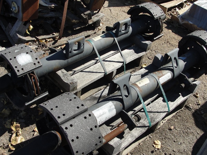2 - MERITOR AXLE BEAM