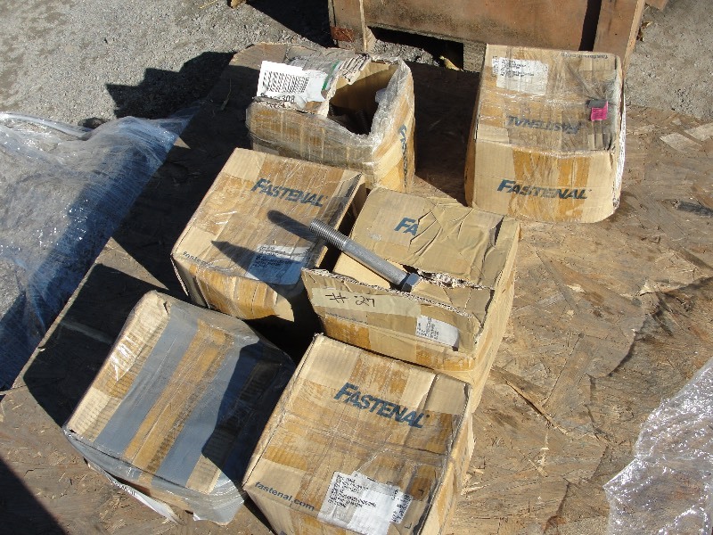 6 - BOXES STAINLESS STEEL BOLTS