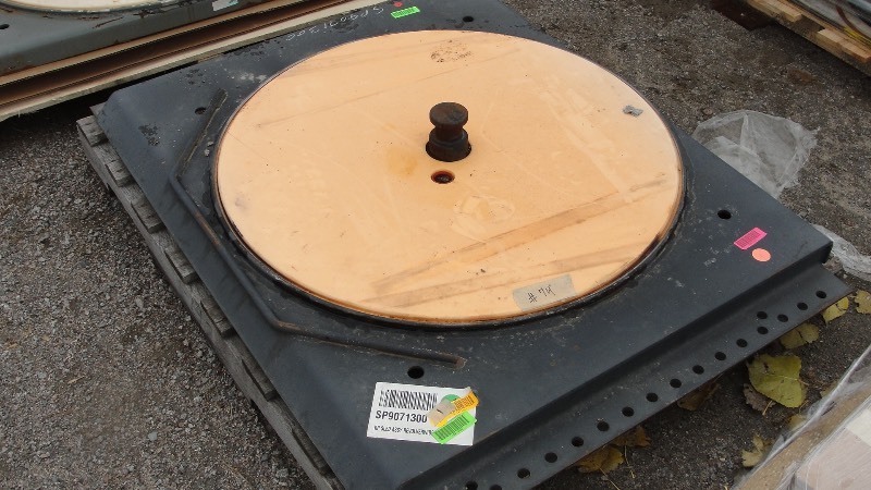 1 - FIFTH WHEEL PLATE