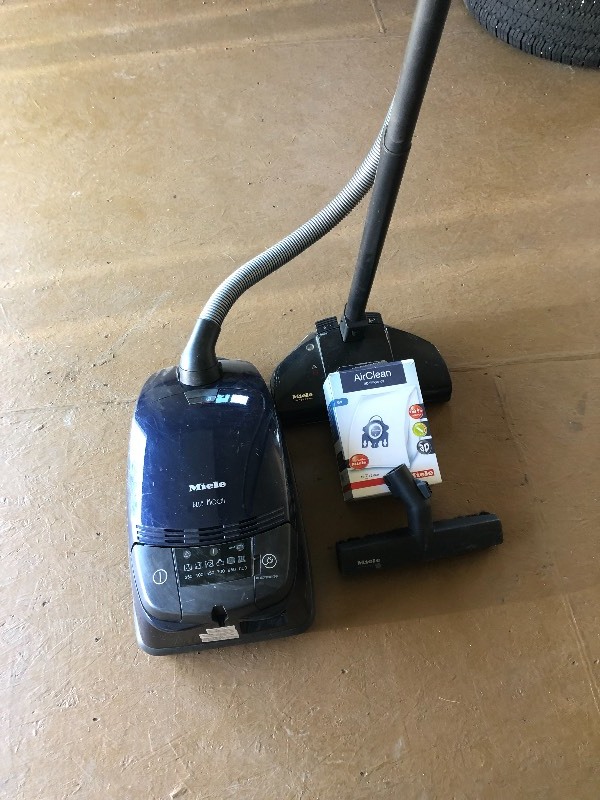 lot 15 image: MIELE BLUE MOON VACCUM CLEANER