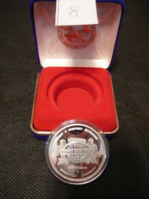lot 8 image: 1 oz Silver .999 Super Bowl XXVI