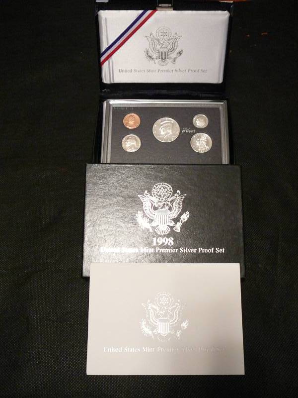 lot 9 image: 1998 Silver Proof Set United States Mint Premier