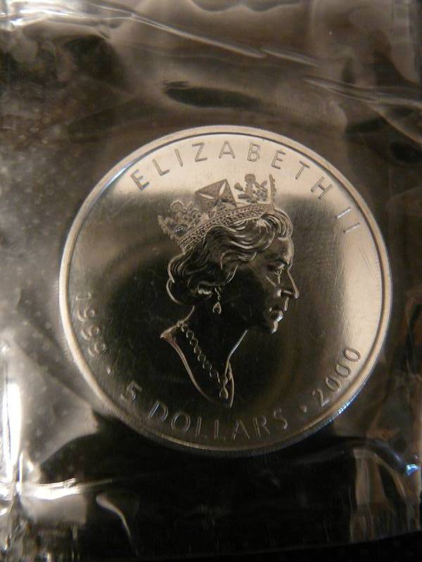 lot 45 image: 1999-2000 Elizabeth II $ 5 Dollars