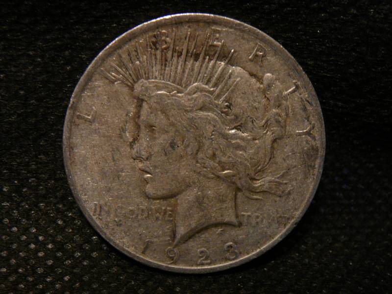 lot 50 image: 1923  Peace Dollar