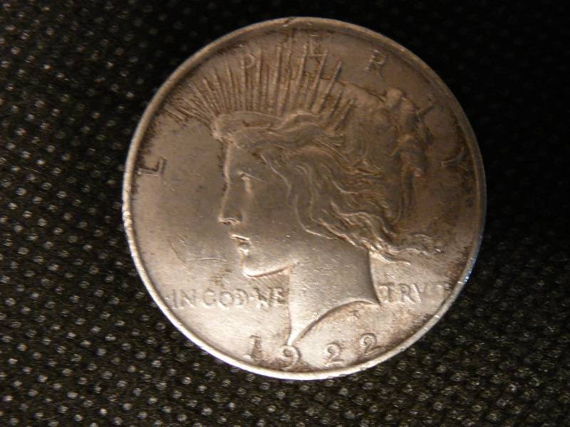 lot 53 image: 1922  Peace Dollar