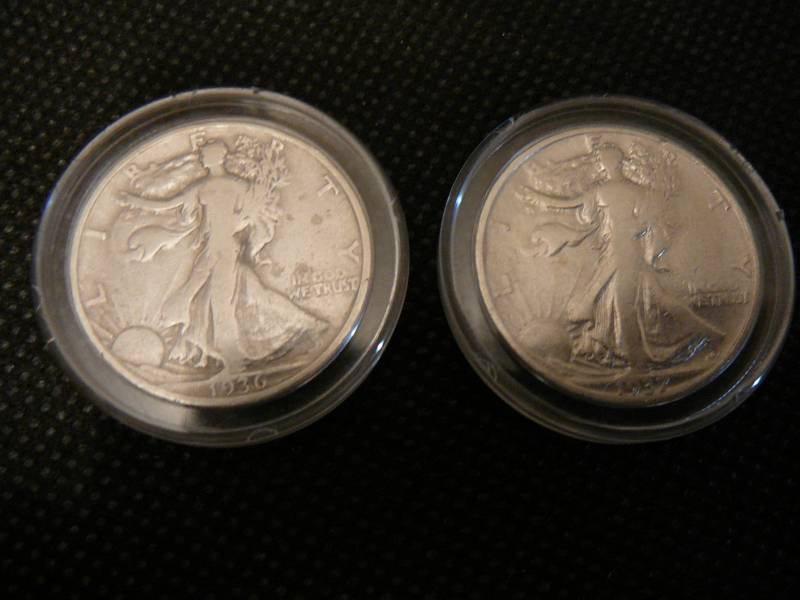 lot 66 image: 2 Walking Half Dollars