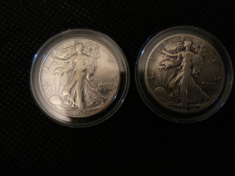 lot 78 image: 2 Walking Half Dollars