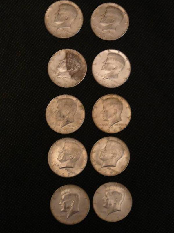 lot 91 image: 10 Kennedy Half Dollars