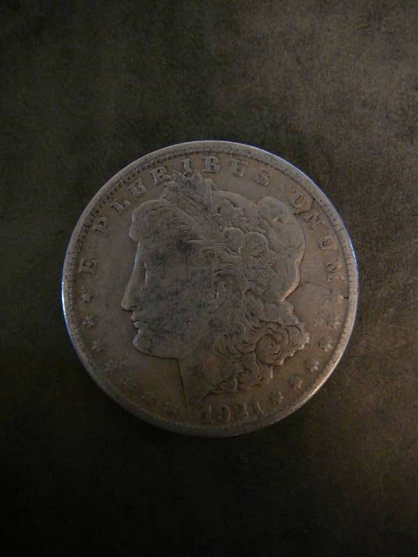 lot 99 image: 1921 S Morgan Silver Dollar