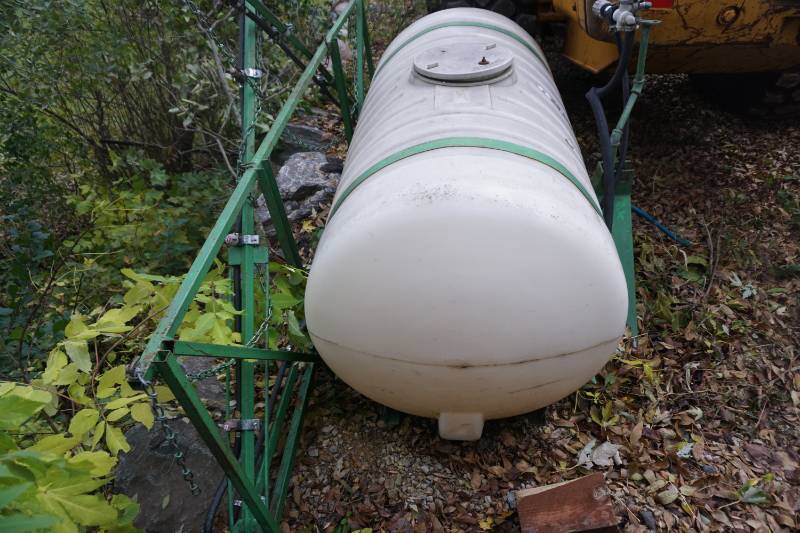 John Deere 3 Point Mount 200 Gallon Sprayer