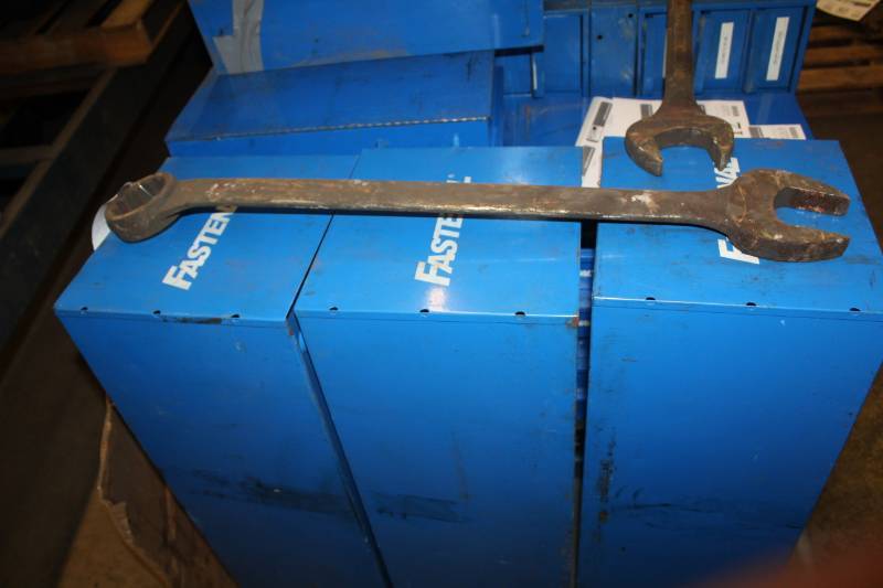 lot 81 image: 2-12in. Combination Wrench