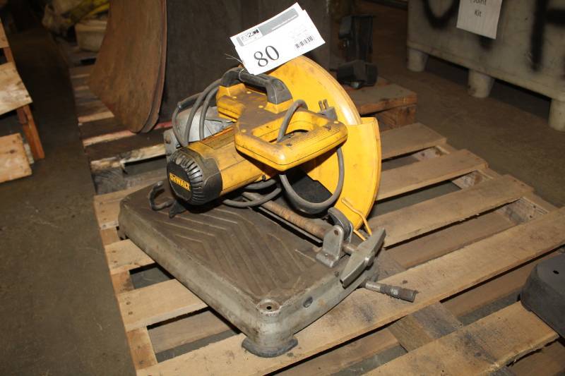 DeWalt D28715 14in. Chop Saw Loram Industrial Equipment Surplus