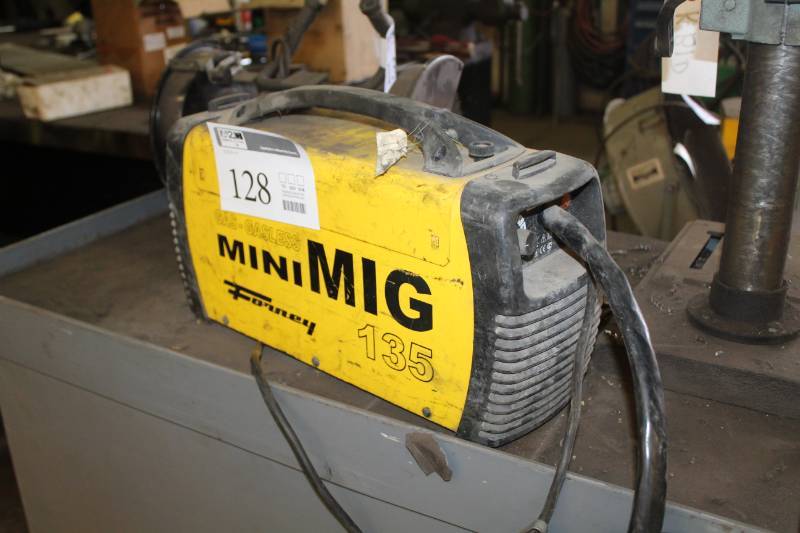 lot 128 image: Forney Gas-Gasless Mini MIG 135 Portable Welder