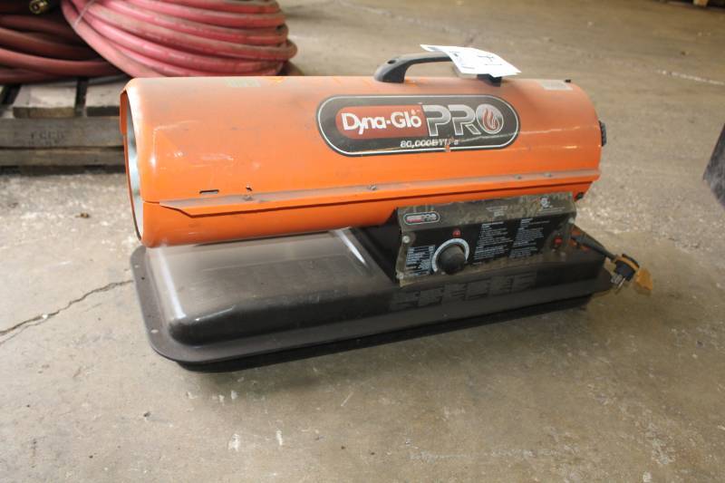 lot 145 image: Dyna-Glo Pro Portable Heater 125,000 BTU