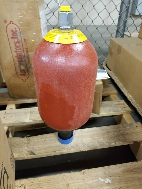 lot 118 image: Accumulators Inc. Accumulator 3000 PSI 10-Gallon HYD 2061 BLNDR BUNA