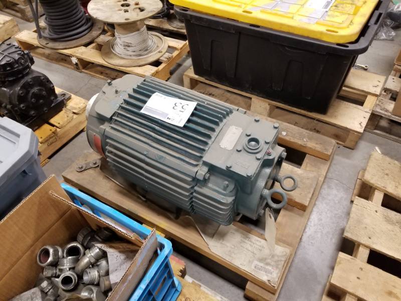 lot 53 image: Loram Pump