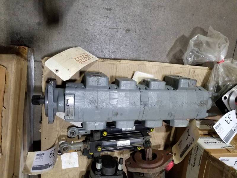 lot 31 image: Parker 5-Section Gear Pump 350162-1