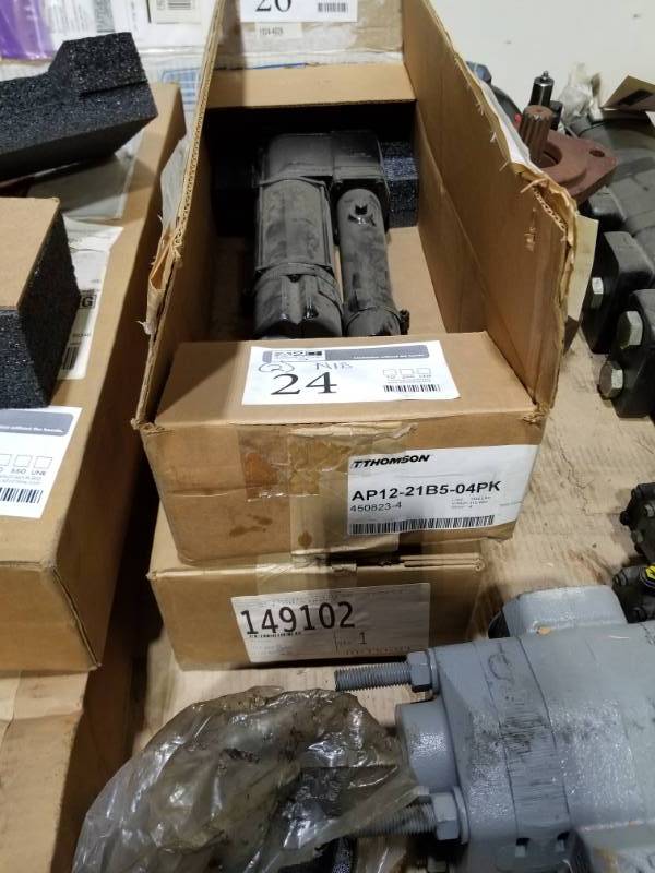 lot 24 image: Lot of (2) Thomson 1500 lbs. 4in. Stroke Hydraulic Pump