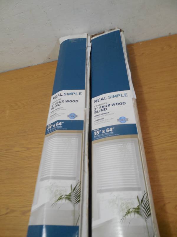 lot 61 image: Real Simple Cordless Faux Wood BLIND LOT - WHITE