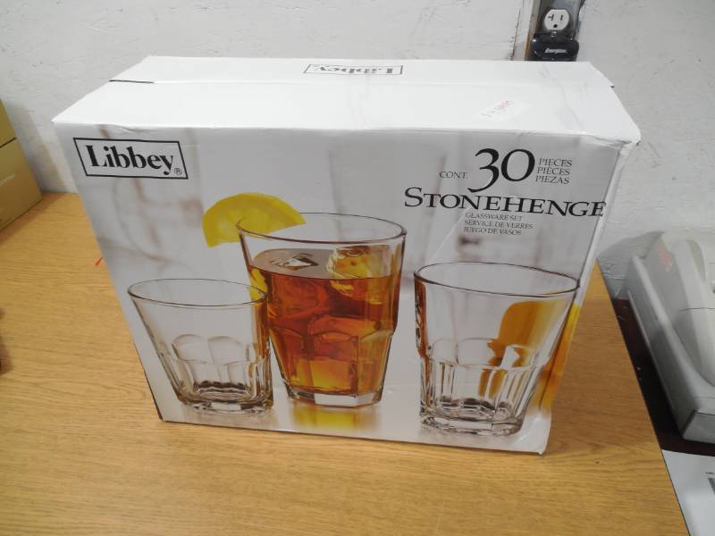 lot 90 image: Libbey Stonehenge 27-Piece Tumbler Glasses Set