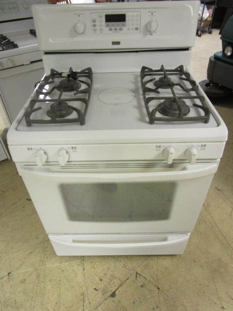 lot 206 image: KENMORE ELITE GAS RANGE