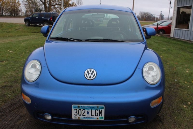 lot 4373 image: 1999 Volkswagen New Beetle GLS - 133,051 Miles -