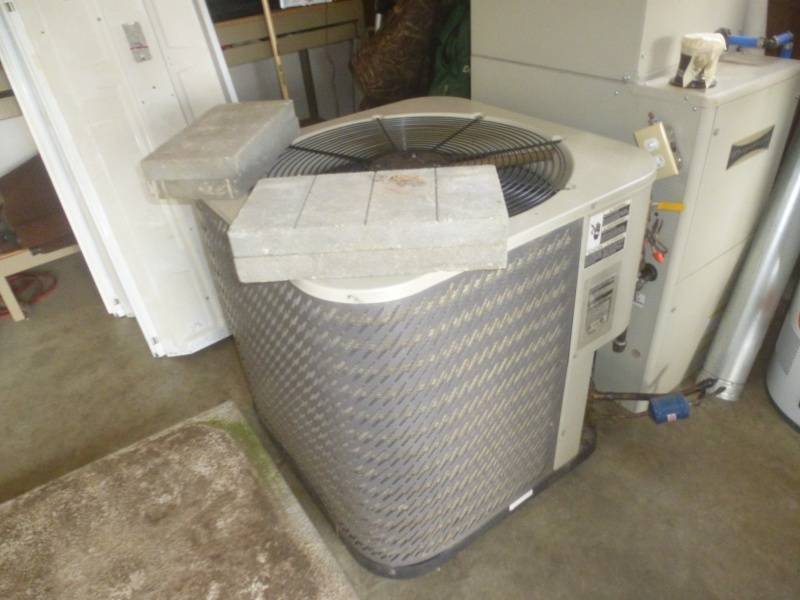 lot 26 image: Frigidaire Furnace Air Conditioner