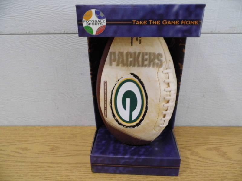 lot 11 image: Green Bay Packers Football