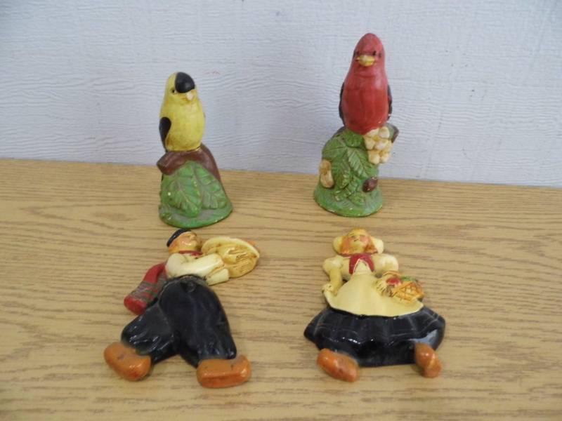 lot 84 image: 4 Pieces Chalkware