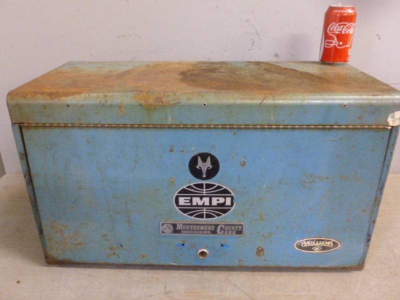 lot 2 image: Mechanics Toolbox