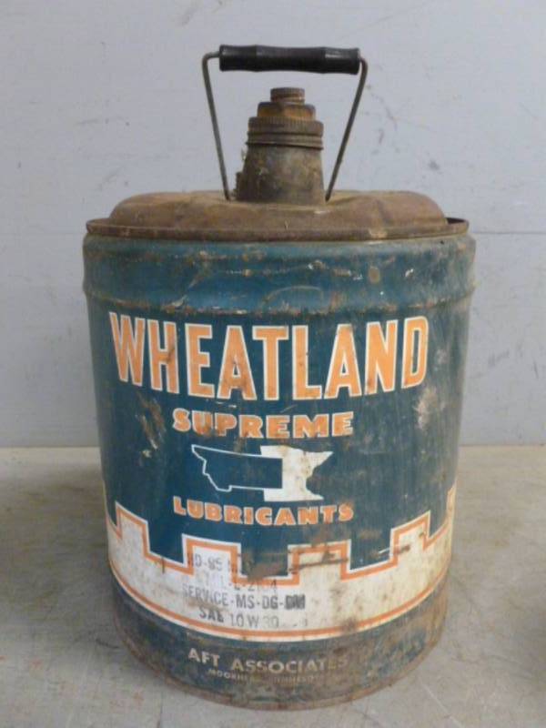 lot 5 image: Vintage Oil Can