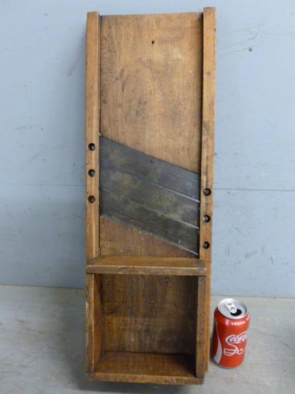 lot 15 image: Antique Kraut Cutter