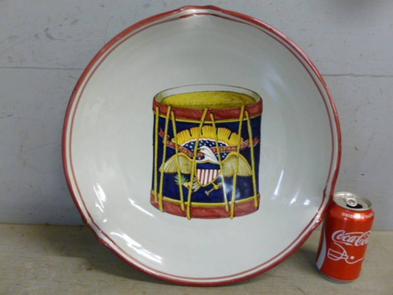 lot 40 image: Decorative