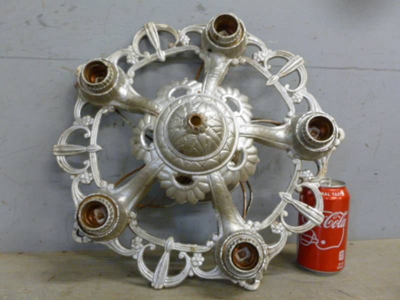 lot 58 image: Vintage Light Fixture
