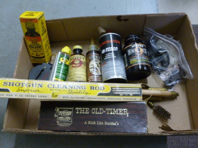 lot 88 image: Vintage Gun Cleaning Rod