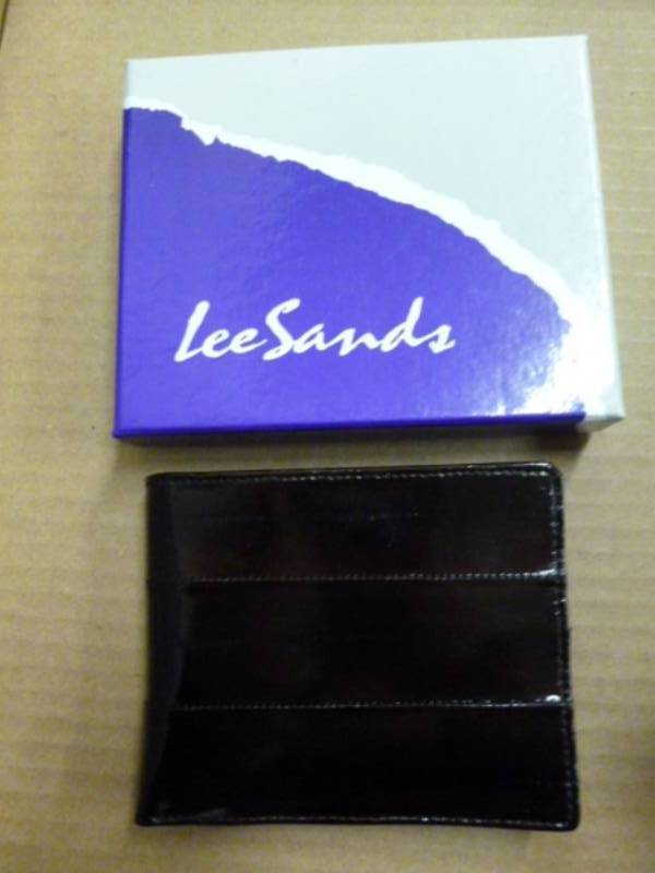 lot 97 image: New Wallet
