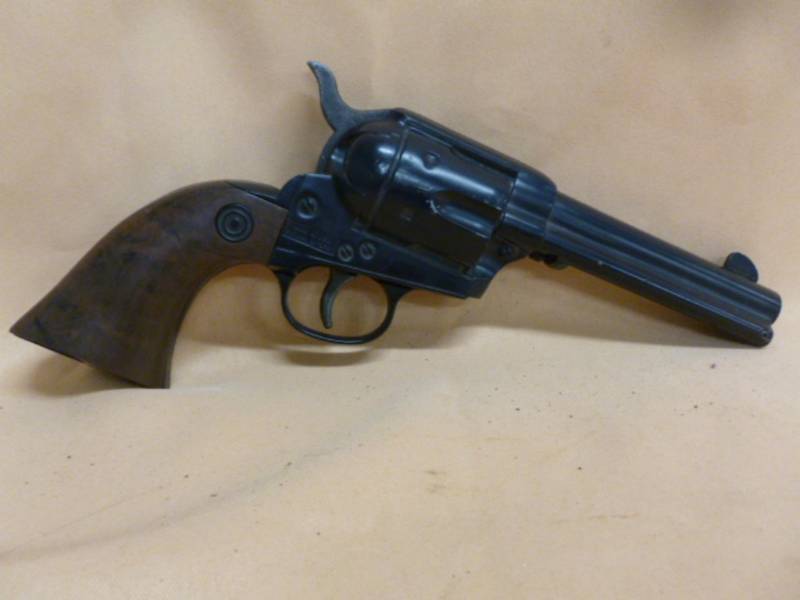 lot 130 image: Daisy BB Gun