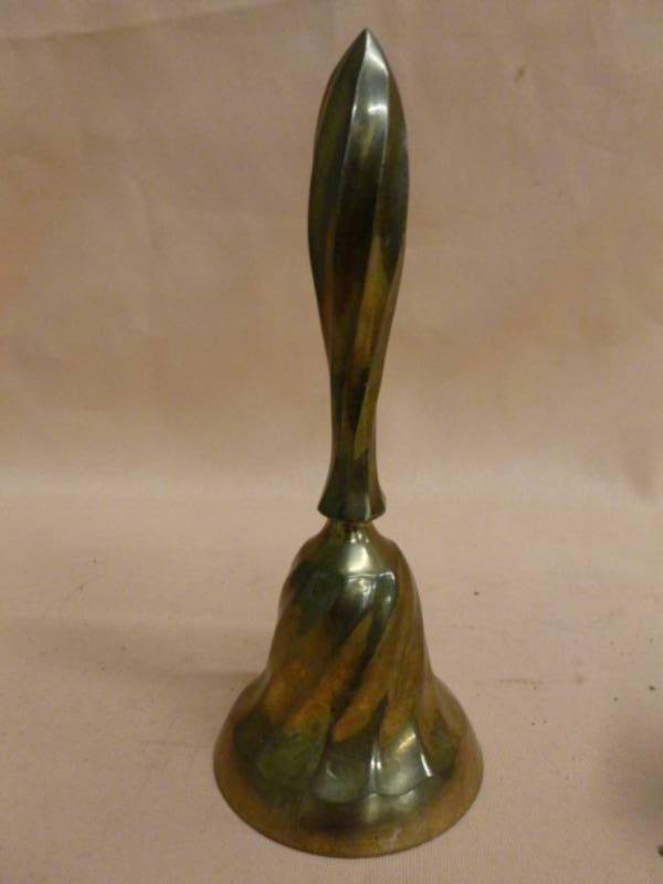 lot 173 image: Cast Brass Bell