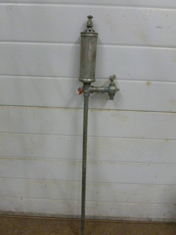 lot 206 image: Vintage Tapper
