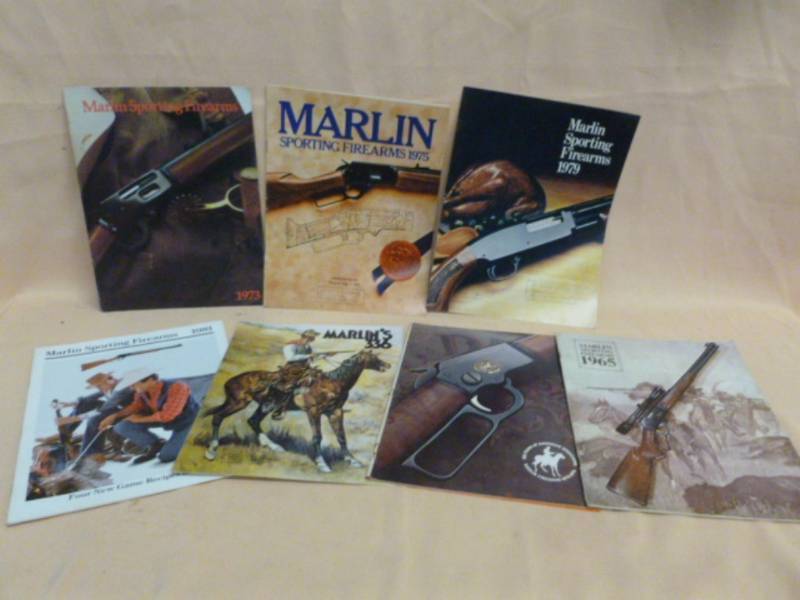lot 213 image: Vintage Gun Booklets