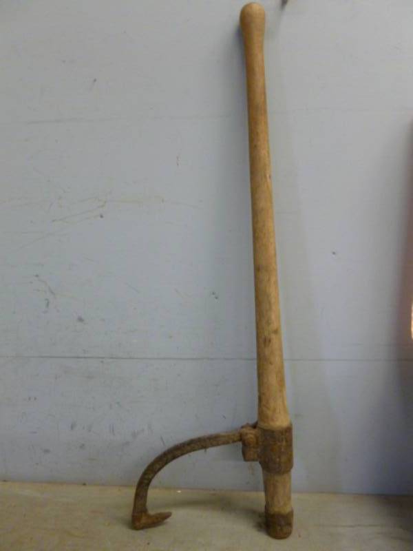 lot 219 image: Vintage Log Roller