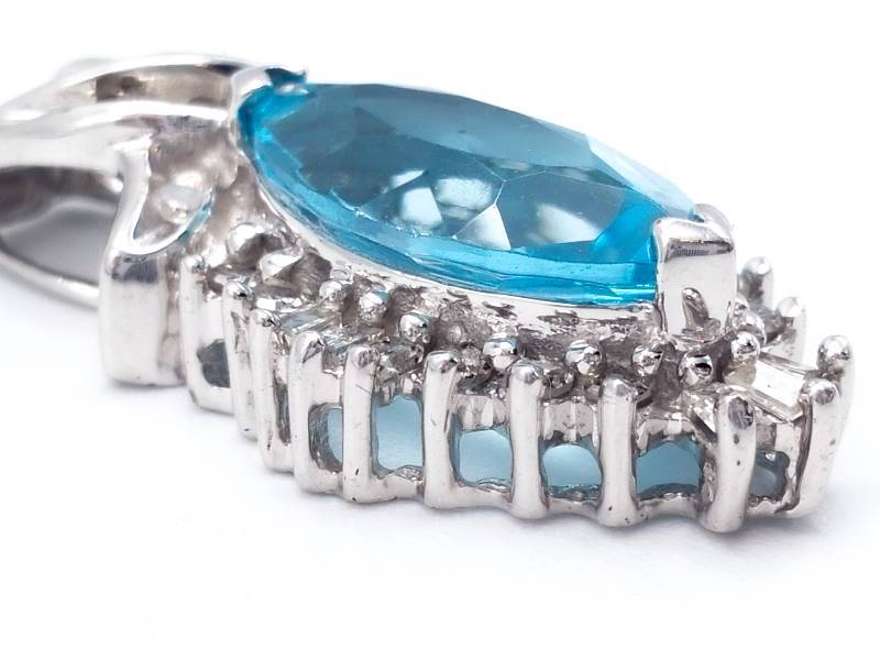 Brilliant Swiss Blue Topaz Estate Pendant in 10k White Gold