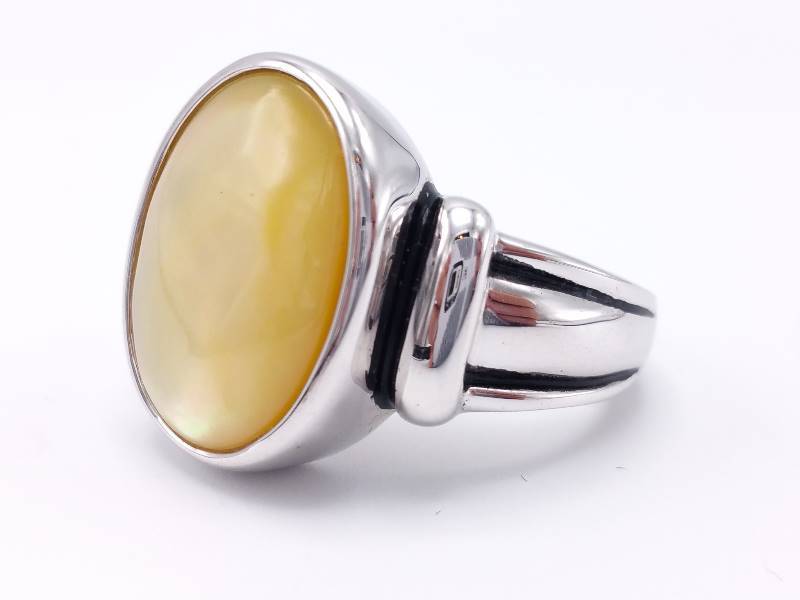 Ladies Estate Ring in Sterling Silver