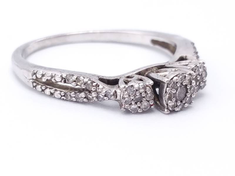 Diamond Estate Ring in Sterling Silver