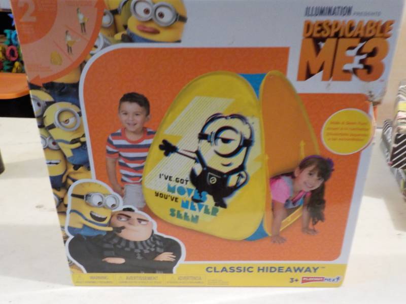lot 2 image: Despicable ME3 Classic Hideaway...