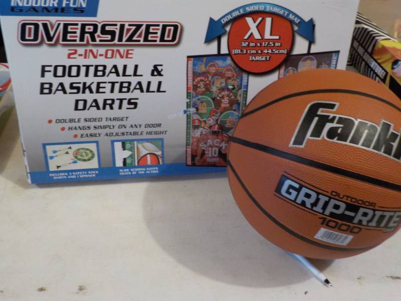 lot 43 image: Franklin Grip Rite Basketball and D...