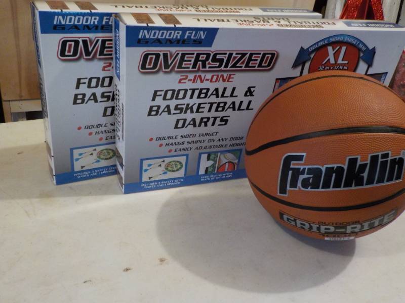 lot 56 image: Franklin Basketball and 2 Double Si...
