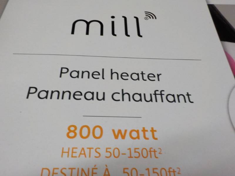 lot 78 image: Mill Panel Heater 800 Watt...