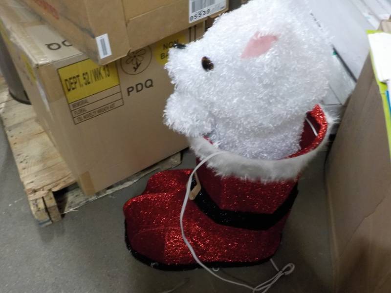 lot 94 image: 32 80 Light LED Animated Tinsel Re...